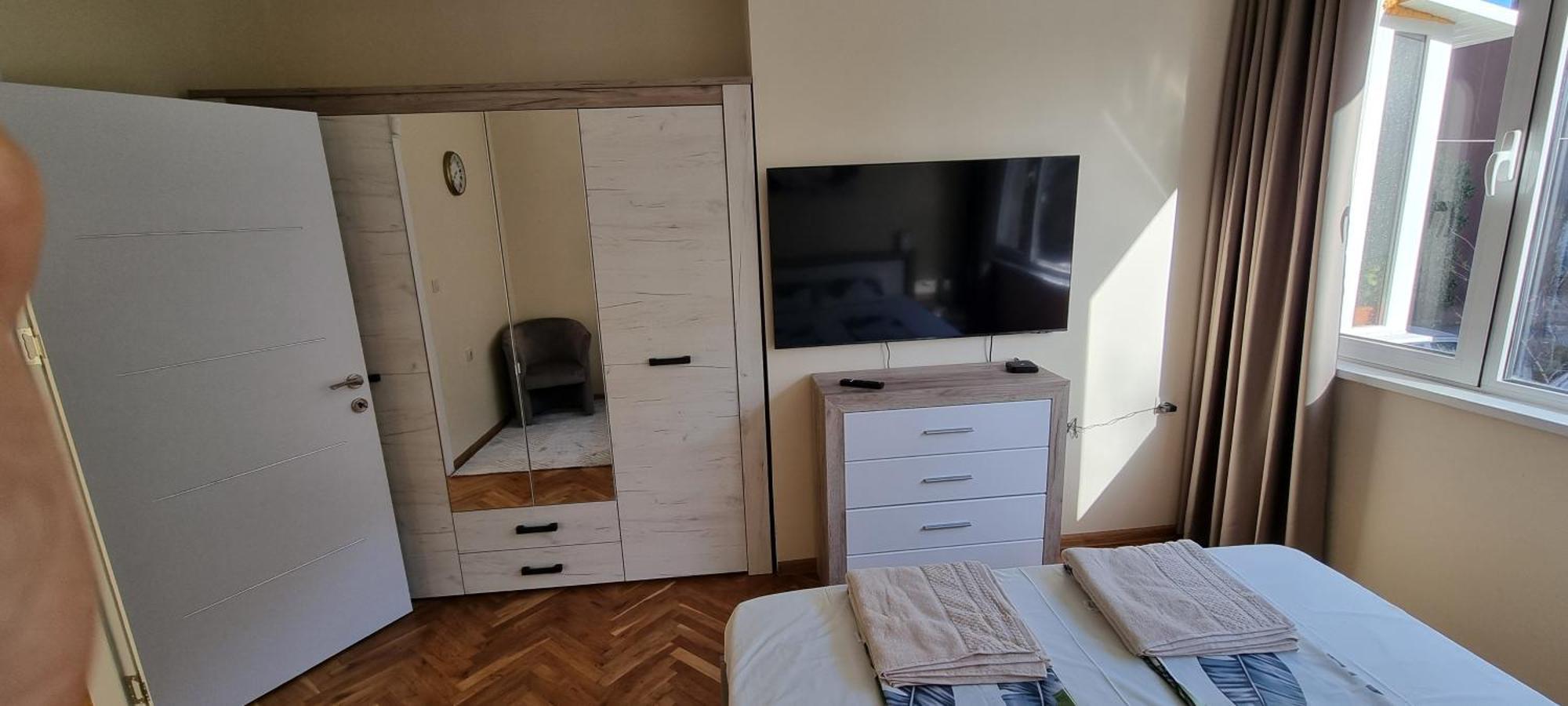 Central Luxe Apartament Mimoza Varna Exterior foto